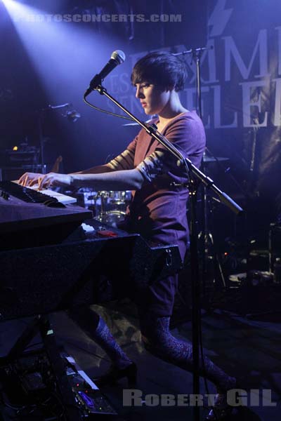 JOHN AND JEHN - 2010-03-29 - PARIS - La Maroquinerie - Camille Berthomier